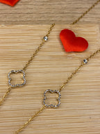 Collier MAUDE