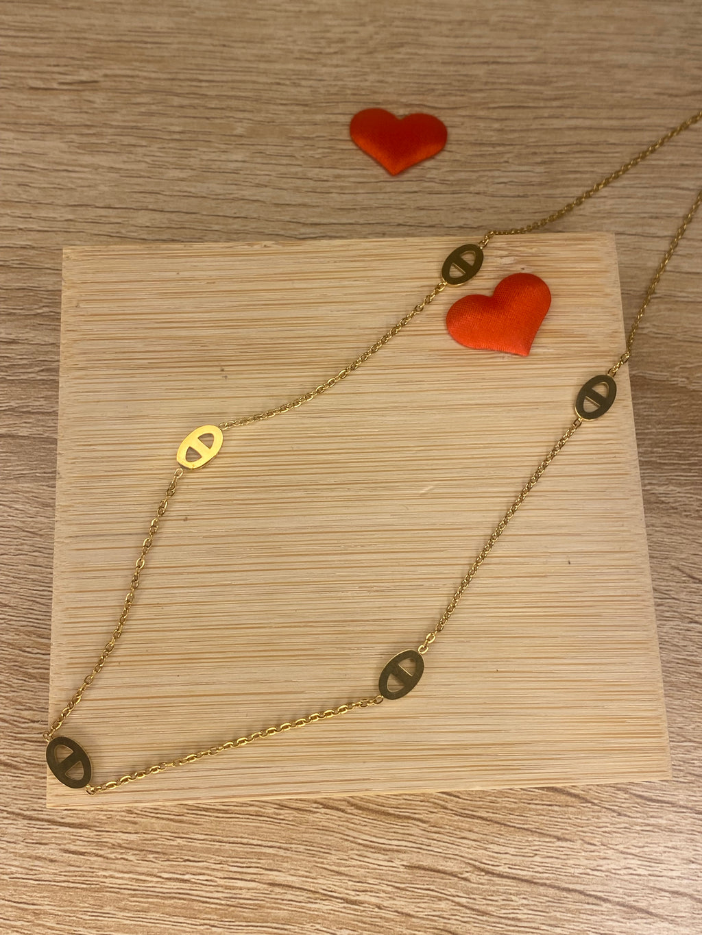 Collier MARA