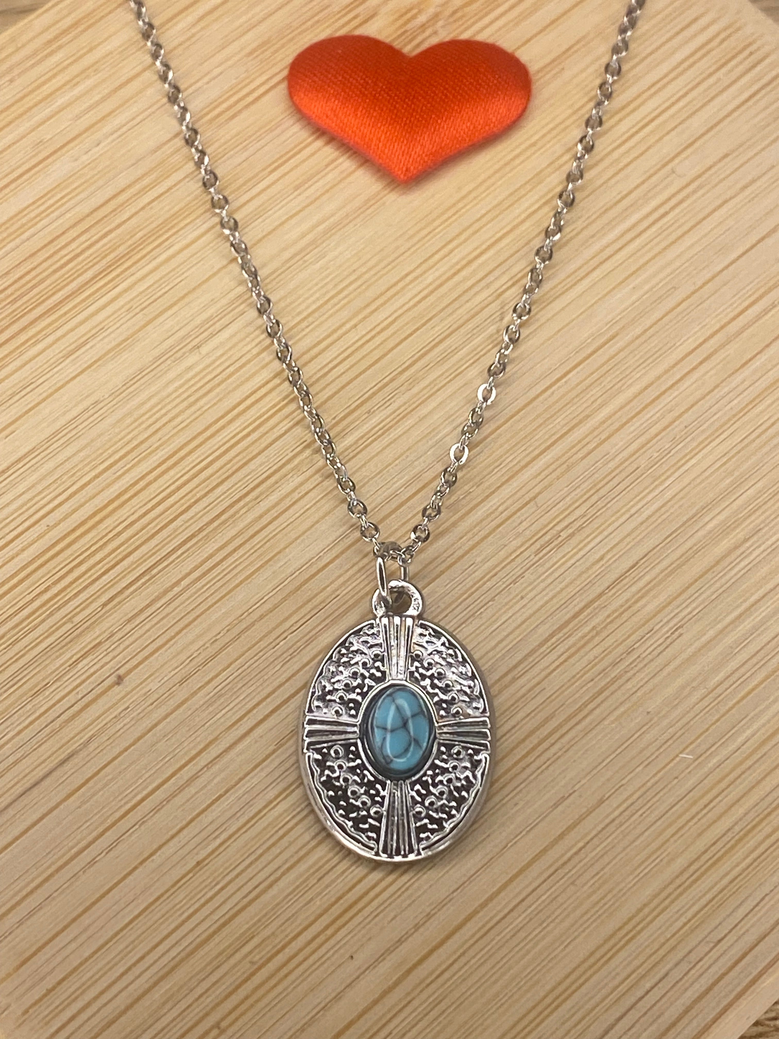 Collier MINA